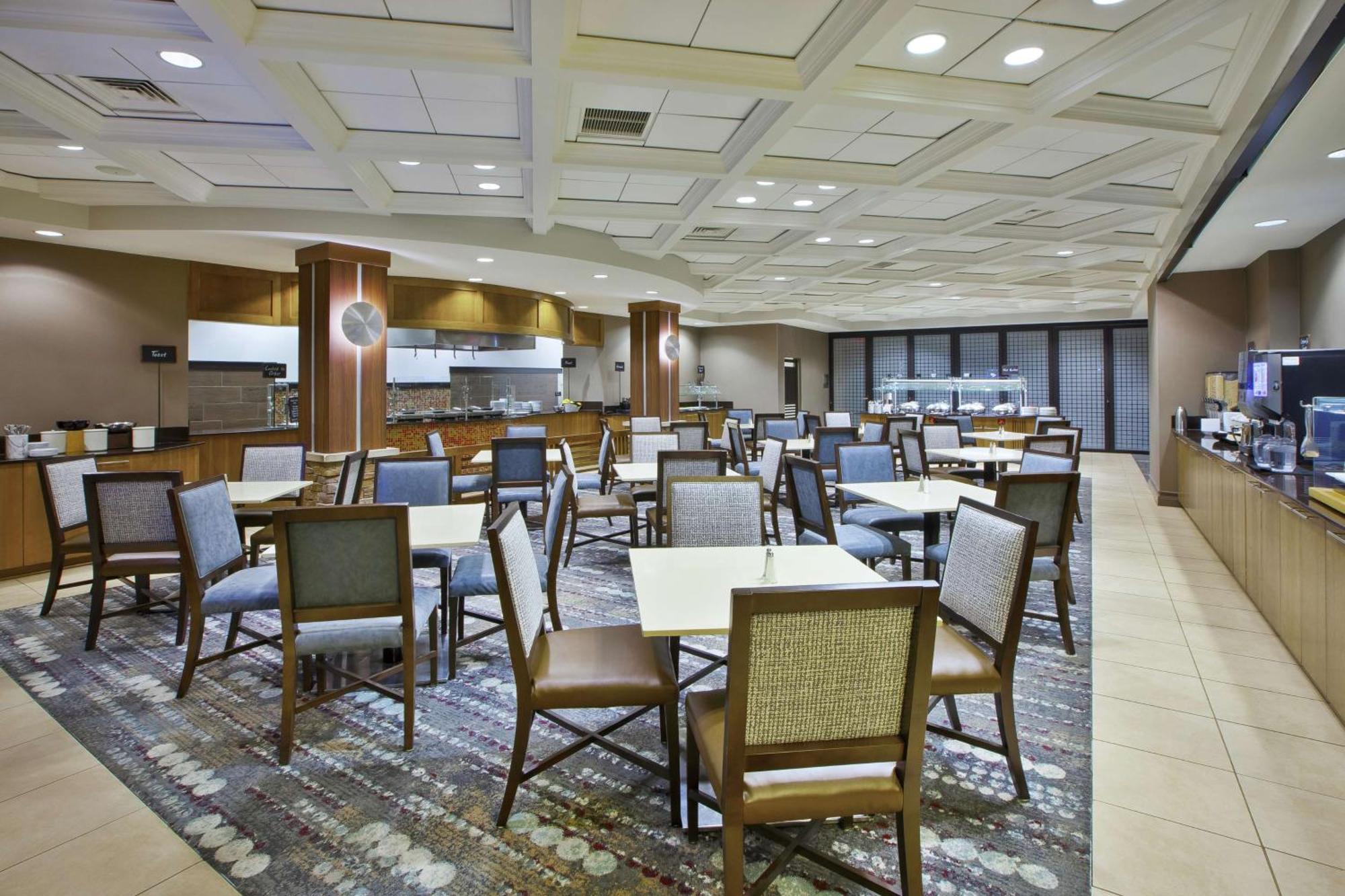 Embassy Suites Columbus - Airport Exteriér fotografie