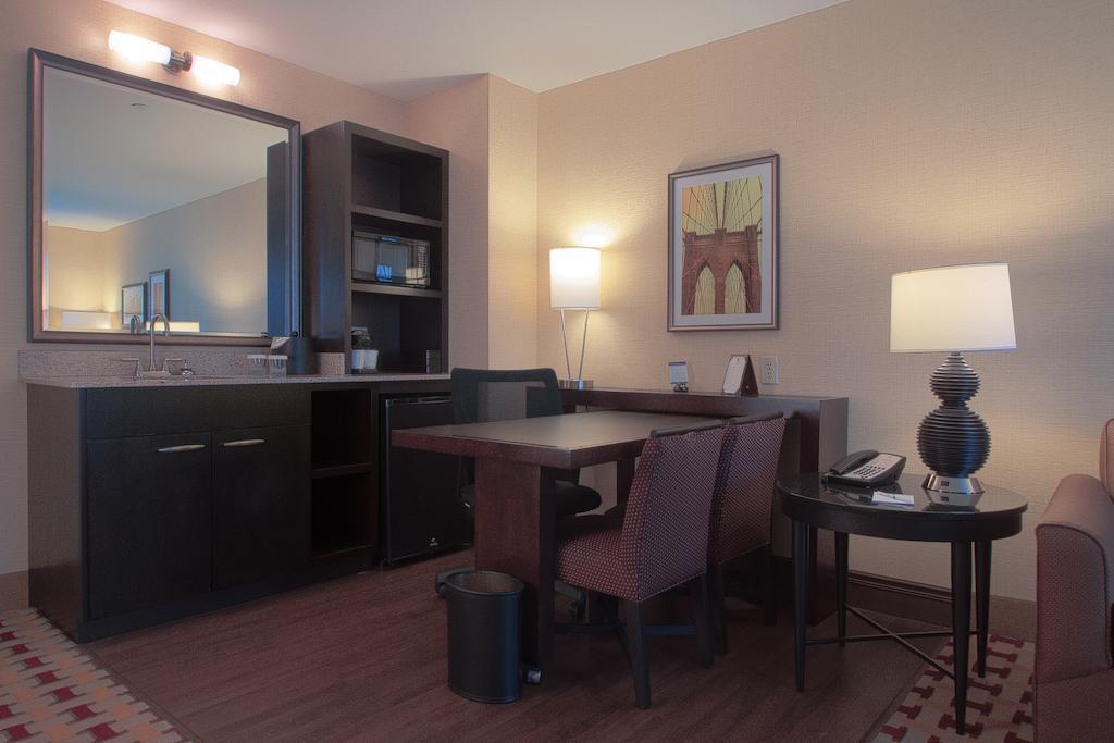 Embassy Suites Columbus - Airport Exteriér fotografie